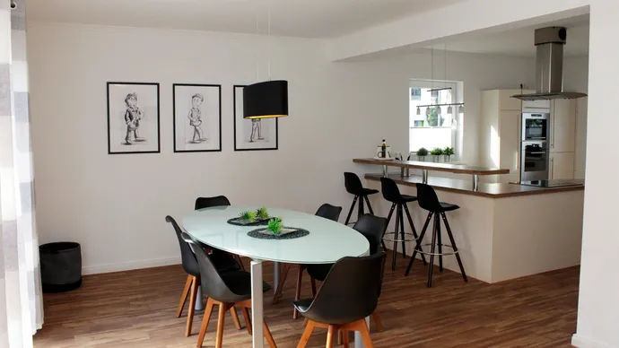 Musterhaus Kassel SH 122 Stadtvilla Essbereich