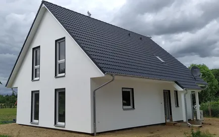 Fertighaus 1, 5 Geschosser SH 142 XXL  überdachter Hauseingang