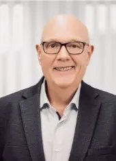 roland-henzel.jpg