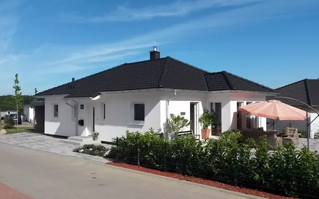 Fertighaus Bungalow SH 95 B mit Erker