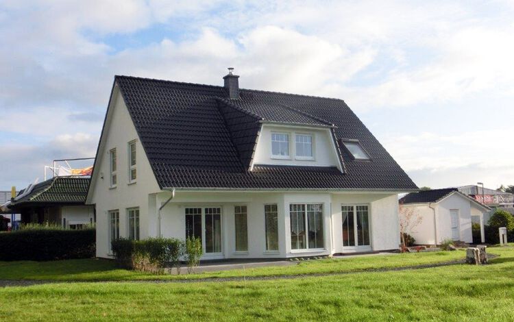 Musterhaus Münster ScanHaus 180 Variante D Einfamilienhaus Terrassenseite