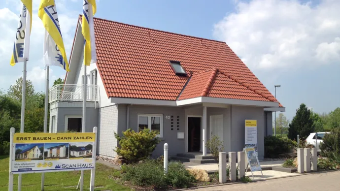 Musterhaus Erfurt ScanHaus Einfamilienhaus Hauseingangsseite
