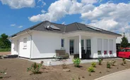 Fertighaus Bungalow SH 90 WB | Sonderausstattung: überdachte Terrasse