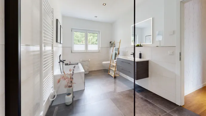 SH 136 WB - Var. D | Badezimmer