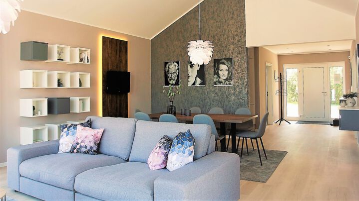 Musterhaus Greifswald ScanHaus 136 Variante D2 Winkelbungalow Wohnzimmer Esszimmer