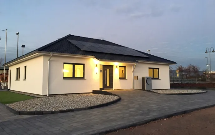 Musterhaus Kaiserslautern ScanHaus 146 Bungalow Hauseingangsbereich