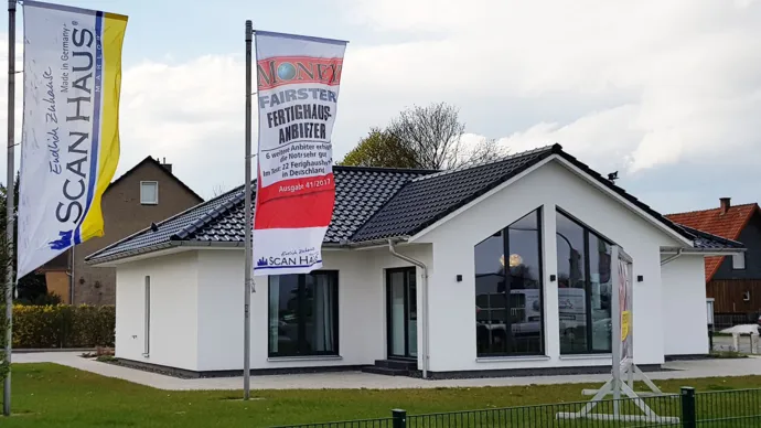 Musterhaus Hannover-Laatzen SH 136 WB - Var. D1 | Terrassenseite