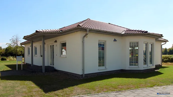 Musterhaus Bremerhaven ScanHaus 136 Winkelbungalow Erker