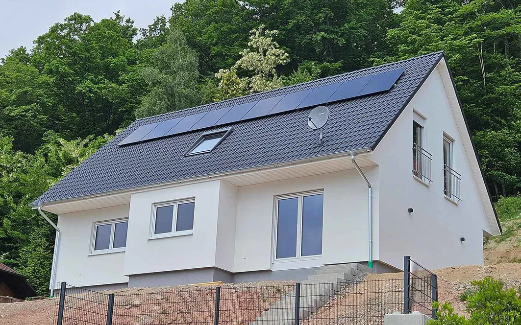 Fertighaus Mehrgenerationenhaus SH 165 EW Var. A mit Hanglage