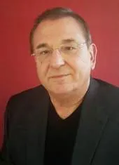 Axel Reinhardt