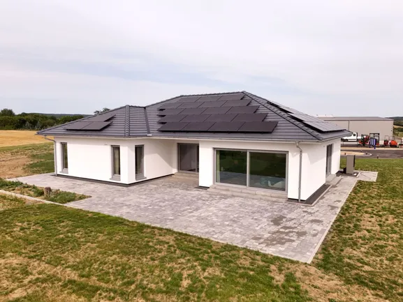 Musterhaus Mellrichstadt - Bungalow SH 169 WB - Variante B1 mit Photovoltaik