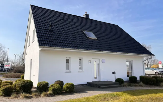 Musterhaus Schwerin Scanhaus 180 Variante D Einfamilienhaus Eingang
