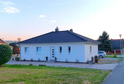 Fertighaus Bungalow SH 83 B Var. E Hauseingangsseite